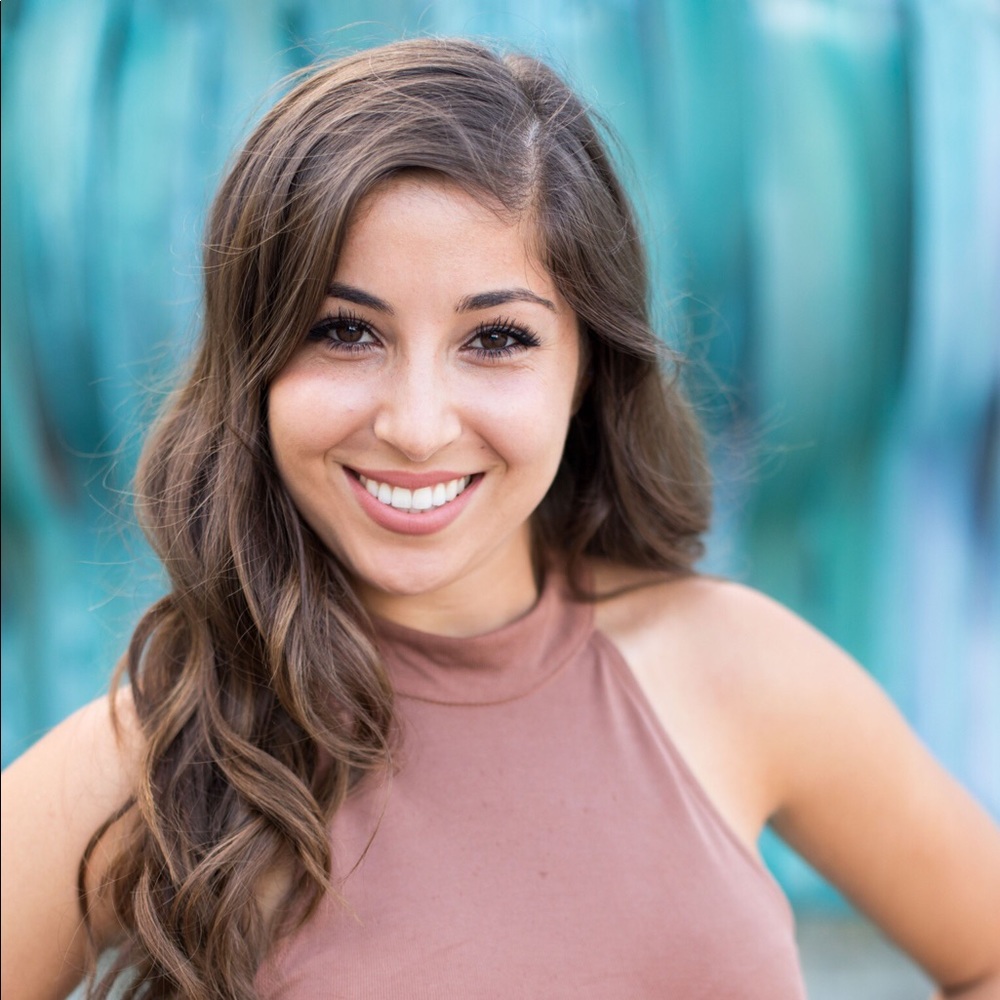 Meet your Posher, Lauren
